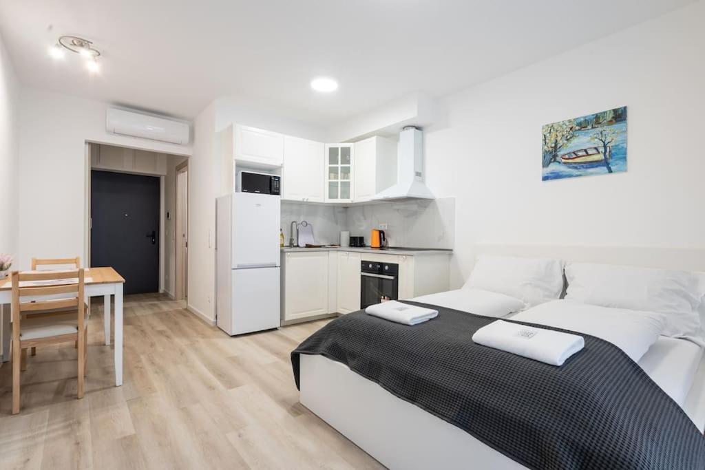 Oaks Studio With Balcony Budapest Extérieur photo